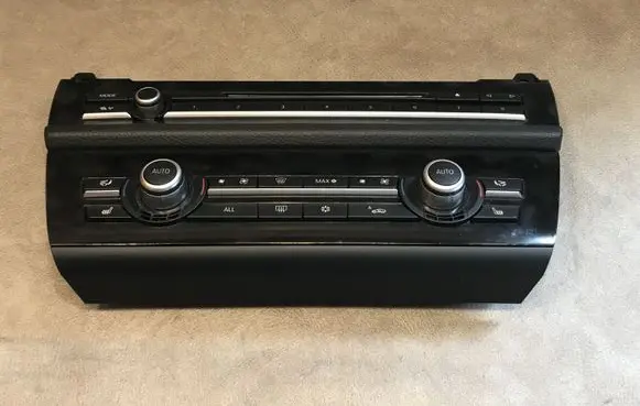 BMW 5 F10 F11 Interior fan control switch 9241238
