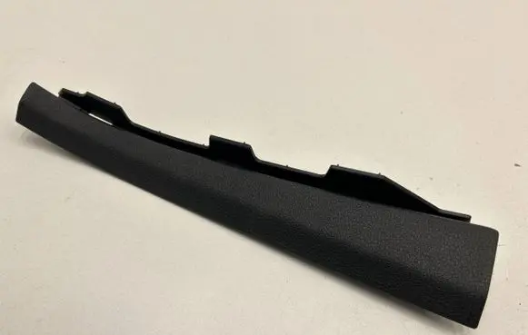 Audi Q3 F3 Dashboard side end trim 83A868203 F02716010 E02716010