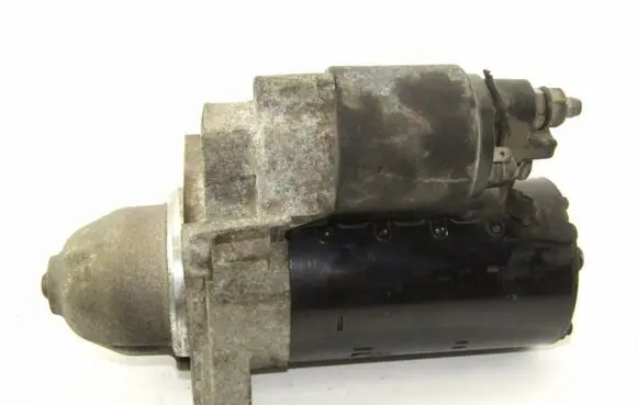 BMW 5 E39 Starter motor 1740374