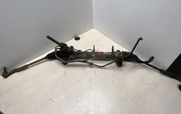 Toyota Avensis Verso Steering rack