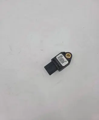 Toyota Yaris Airbag deployment crash/impact sensor 898310H010 0737522970