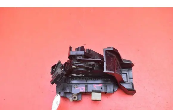 Jaguar XJ X350 Front door lock 2W93-219A45-AM