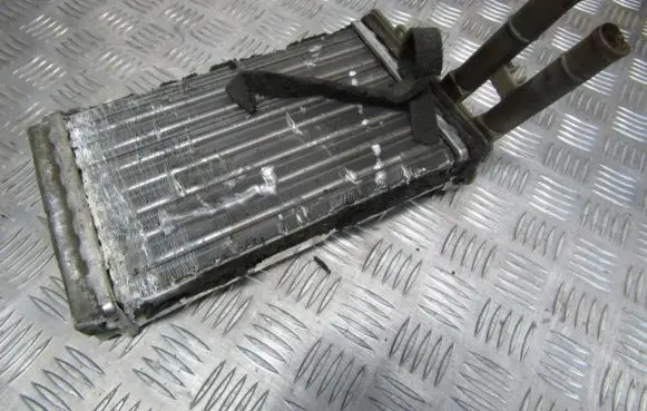 Audi A4 S4 B5 8D Heater blower radiator 9177771506 91.777.71.506
