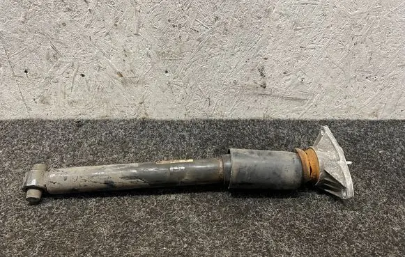 BMW 2 F22 F23 Rear shock absorber/damper 6880946