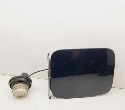 Nissan Juke I F15 Fuel tank cap