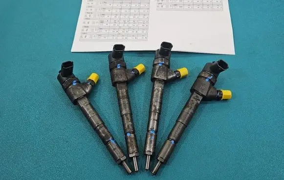 Alfa Romeo GT Fuel injectors set 0445110111 IMPRK1585494