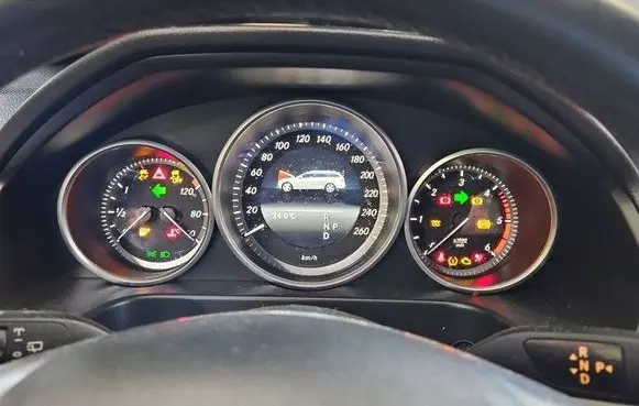Mercedes-Benz E W212 Speedometer (instrument cluster) A2129006729 IMPRK1467242