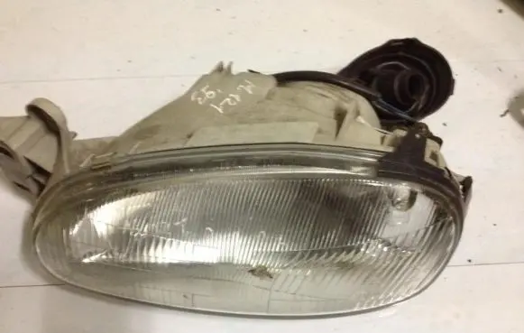 Mazda 121 Headlight/headlamp