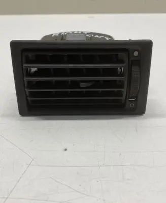 Volkswagen Transporter - Caravelle T4 Dashboard side air vent grill/cover trim 7D1819703
