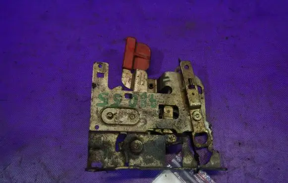 Volkswagen Caddy Rear door lock