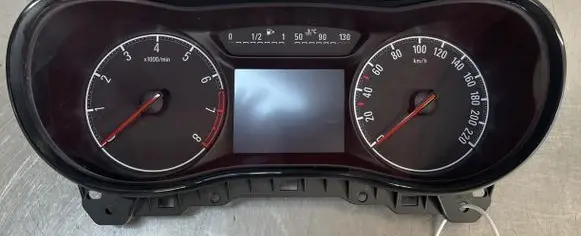 Opel Corsa E Speedometer (instrument cluster) 39204203