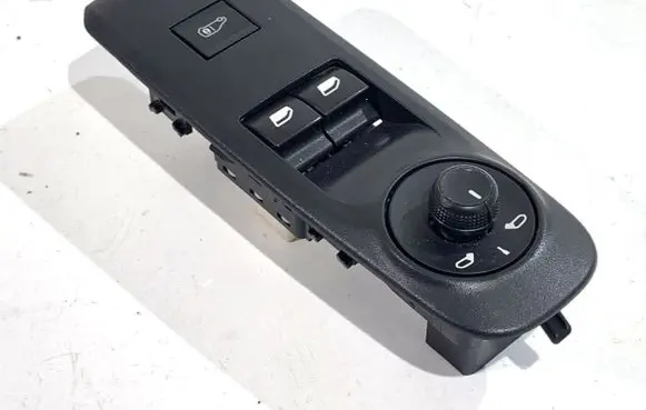 Toyota ProAce City Electric window control switch 98208816ZD