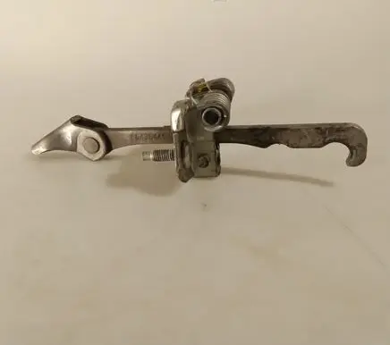 Opel Movano B Front door check strap stopper 004304453R