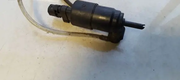 Renault Laguna I Windscreen/windshield washer pump 7700821782