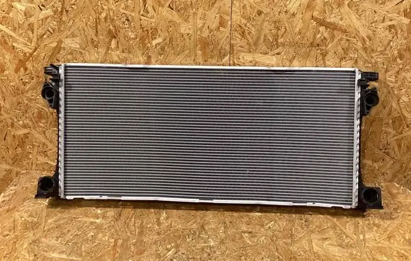 Porsche Panamera (971) Coolant radiator 9A712125310