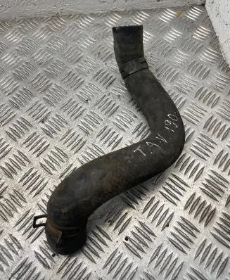 Toyota Avensis Verso Engine coolant pipe/hose
