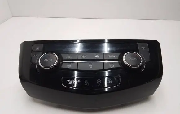 Nissan Qashqai Climate control unit 275004EA0A 20140320
