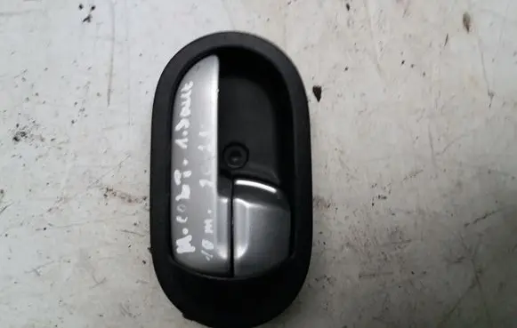 Mitsubishi Colt Rear door interior handle