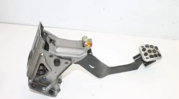 Clutch pedal