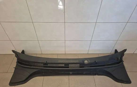 Hyundai Kona I Wiper trim 86150J9000