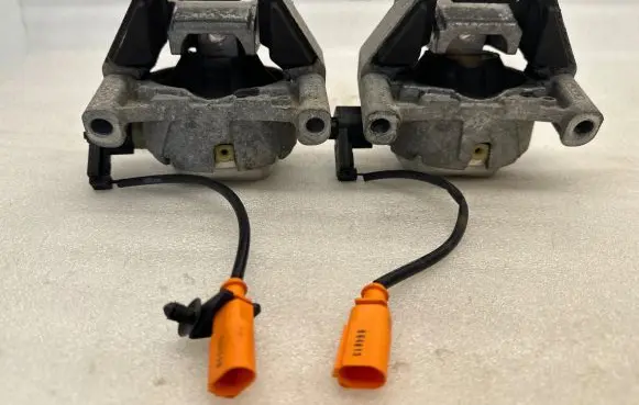 Audi A6 S6 C7 4G Engine mount bracket 4G0199381LH