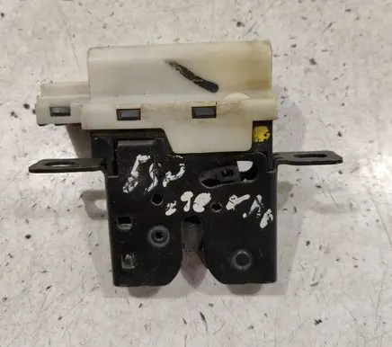 Renault Laguna II Tailgate window lock/catch/latch 8200000894