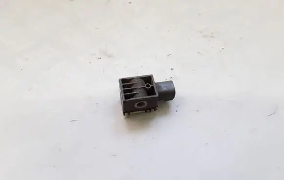 KIA Carens II Airbag deployment crash/impact sensor 959301D000 1D95930000
