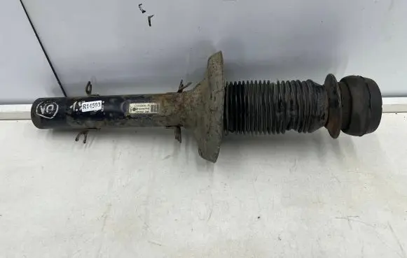 Skoda Octavia Mk1 (1U) Front shock absorber/damper 1J0413031