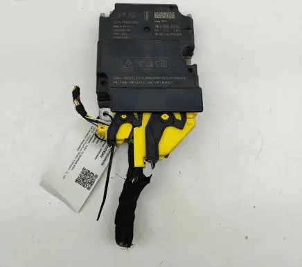 Audi A5 Airbag control unit/module 8W0959655AL A3C0863910100