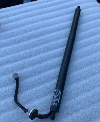 Jeep Grand Cherokee Tailgate strut 68333901AD