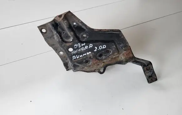 Honda Accord Battery bracket 