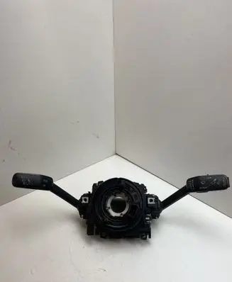 Volkswagen PASSAT B8 Indicator stalk 5Q0953507FE 5Q0953549E