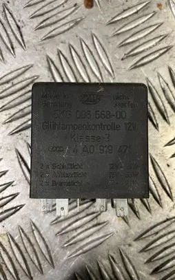 Audi A6 S6 C4 4A Light relay 4A0919471