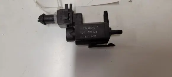 Volvo S60 Turbo solenoid valve 30611668 72224010