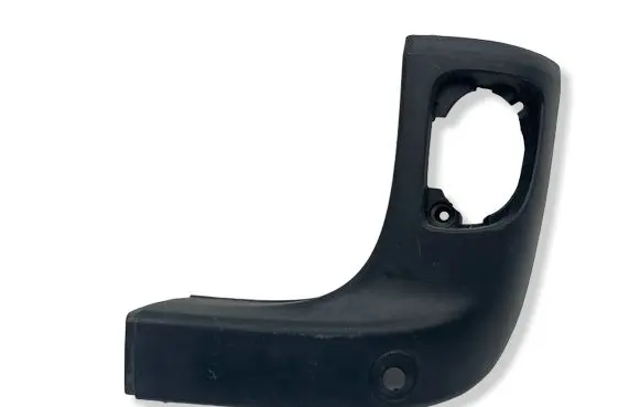 Rear bumper corner part panel trim