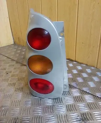 Smart ForTwo I Rear/tail lights 253031L