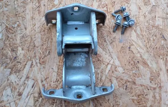 Renault Trafic II (X83) Loading door lower hinge 312304K 66379