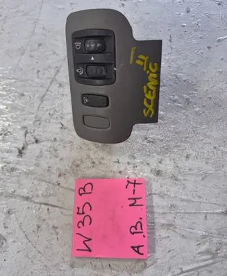 Renault Scenic II - Grand scenic II Headlight level height control switch 8200140984