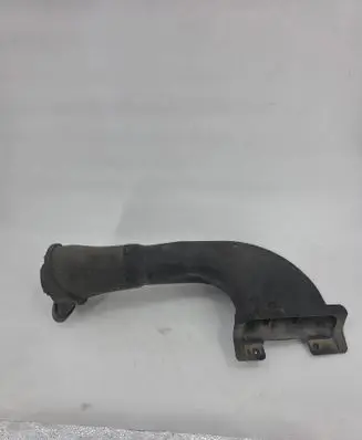 Mitsubishi Pajero Air intake duct part MR404731