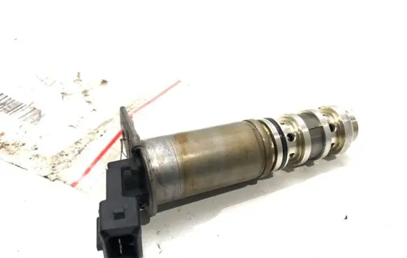 BMW 7 F01 F02 F03 F04 Valve 