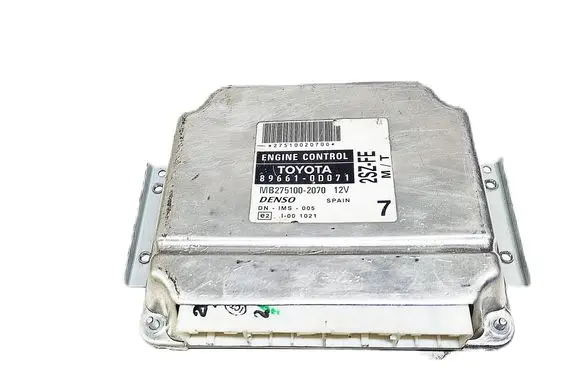 Toyota Yaris Engine control unit/module ECU 89661-0D071