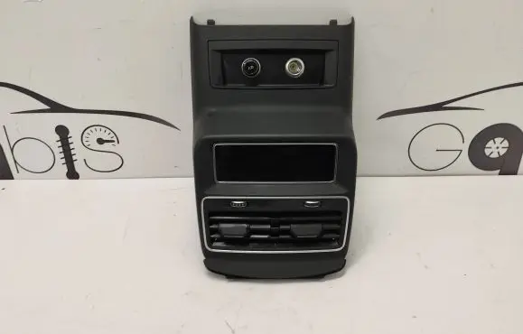 Audi Q8 Other center console (tunnel) element 4M0863440