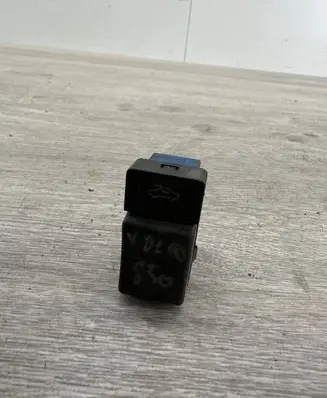 Volvo 850 Other switches/knobs/shifts 6849406