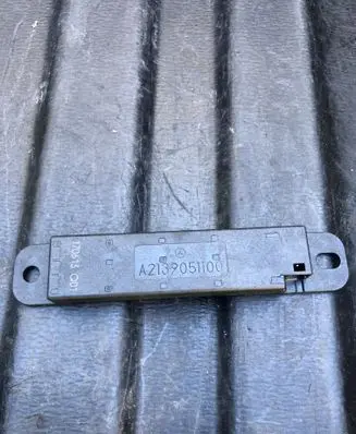 Mercedes-Benz E W213 Interior comfort aerial antenna A2139051100