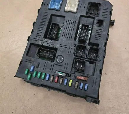 Citroen C5 Fuse box set 9661940180 01091205 B6L2