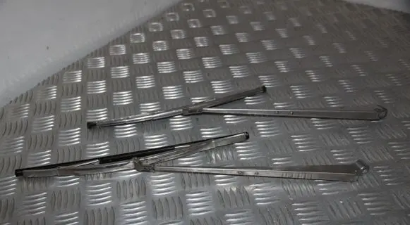 Moskvich 412 Front wiper blade arm 