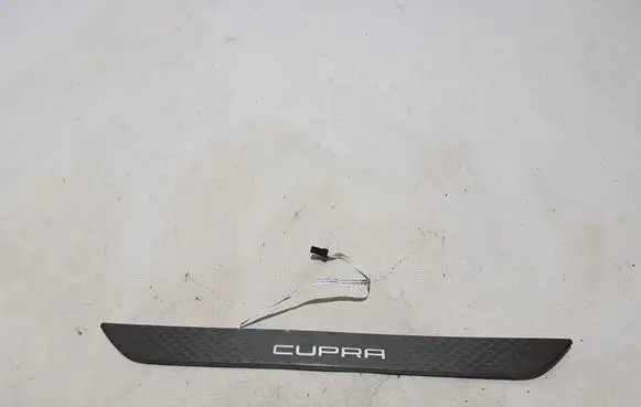 Cupra Formentor Front sill trim cover 578947417