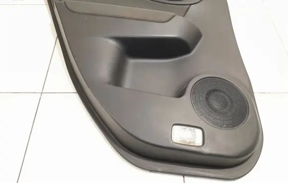 Renault Koleos I Rear door card panel trim NOCODE