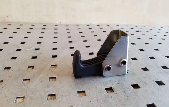 Skoda Octavia Mk2 (1Z) Tie down hook / loop 1Z9867615D