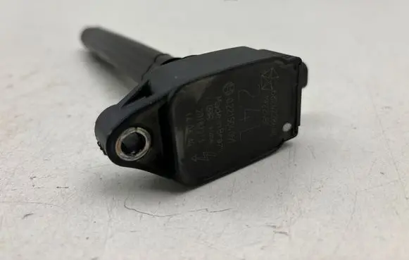 High voltage ignition coil